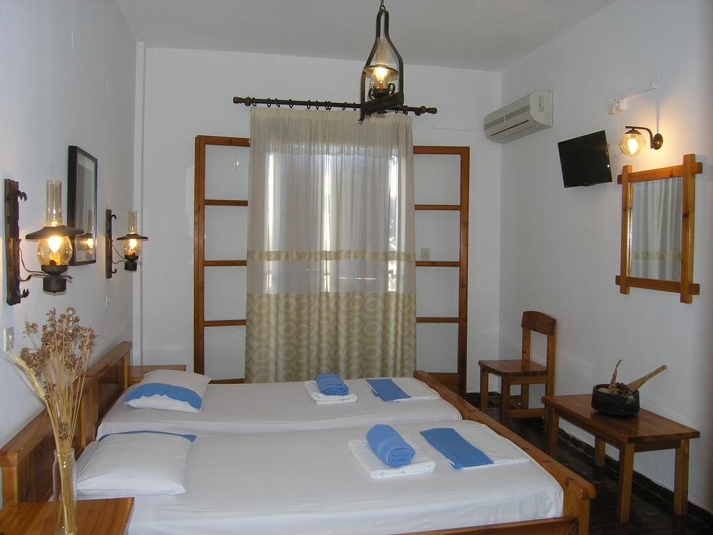 Pension Chanioti Parikia  Exterior photo
